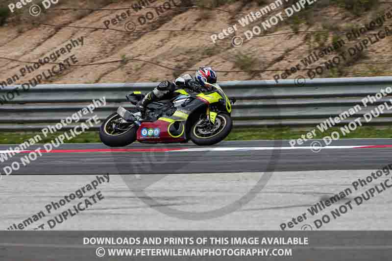 cadwell no limits trackday;cadwell park;cadwell park photographs;cadwell trackday photographs;enduro digital images;event digital images;eventdigitalimages;navarra;no limits trackdays;peter wileman photography;racing digital images;trackday digital images;trackday photos